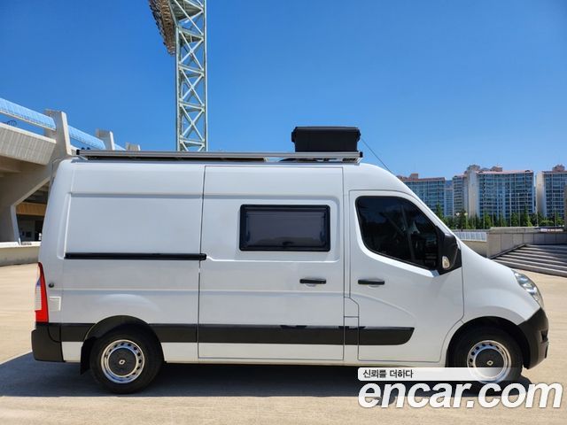 Renault (Samsung) Master Camping car — пробег 27 768 км — фото 4 из 5