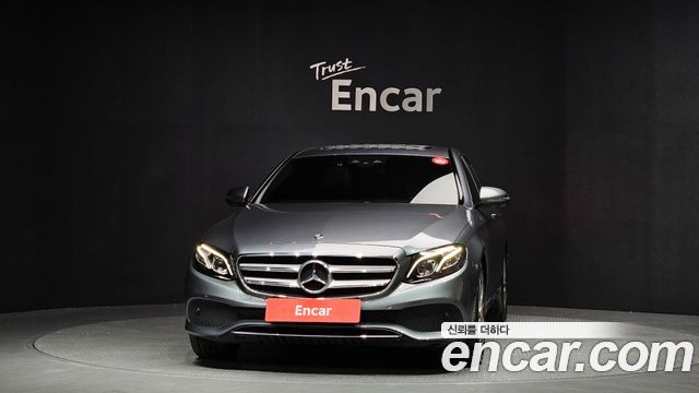 Mercedes-Benz E-Class из Кореи Encar