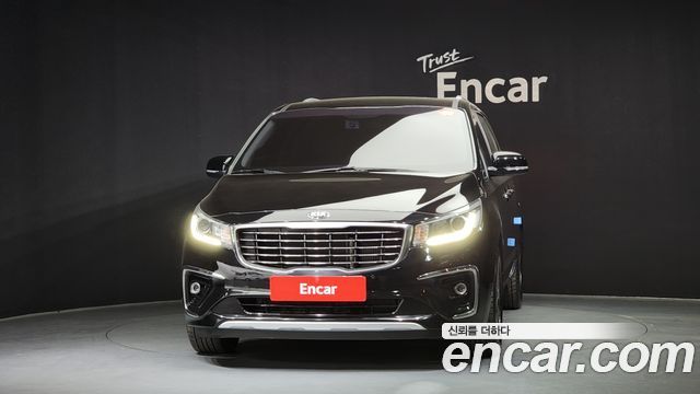 Kia Carnival 9-Seater Luxury — пробег 36 676 км — фото 3 из 5