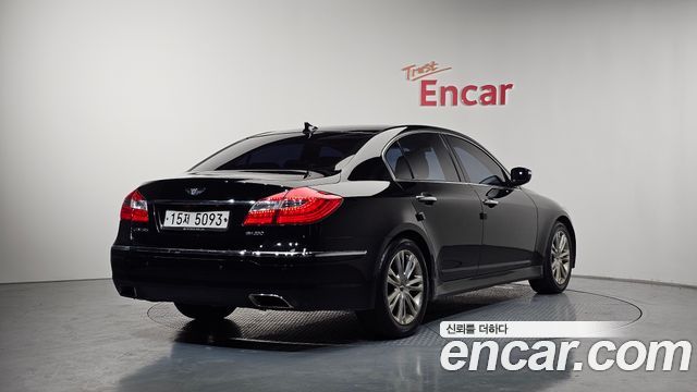 Hyundai Genesis из Кореи Encar