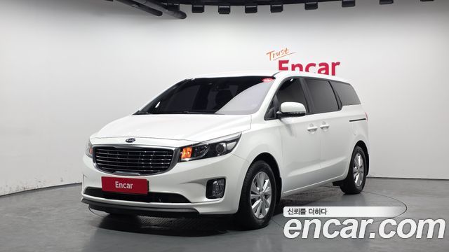 Kia Carnival из Кореи Encar