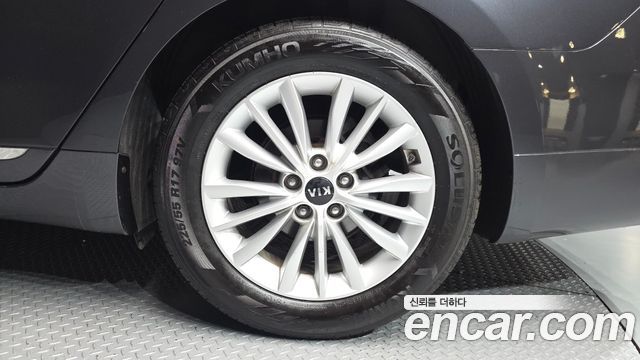 Kia K7 из Кореи Encar