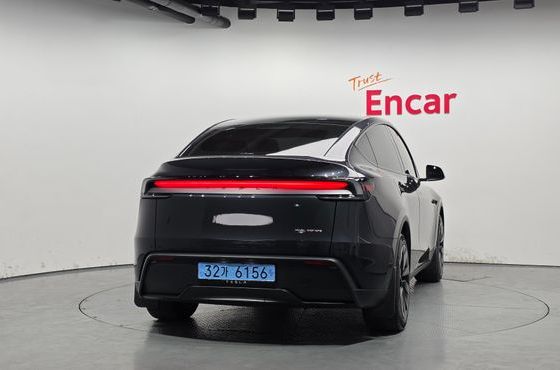Tesla Model Y Long Range AWD — пробег 22 814 км — фото 4 из 5