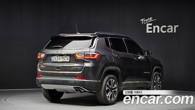 Jeep Compass из Кореи Encar