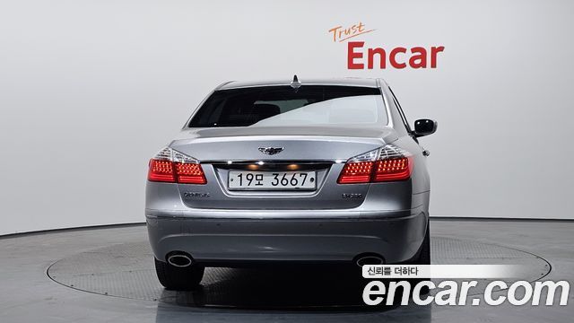 Hyundai Genesis из Кореи Encar