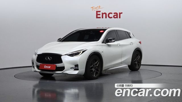 Infiniti Q30 из Кореи Encar