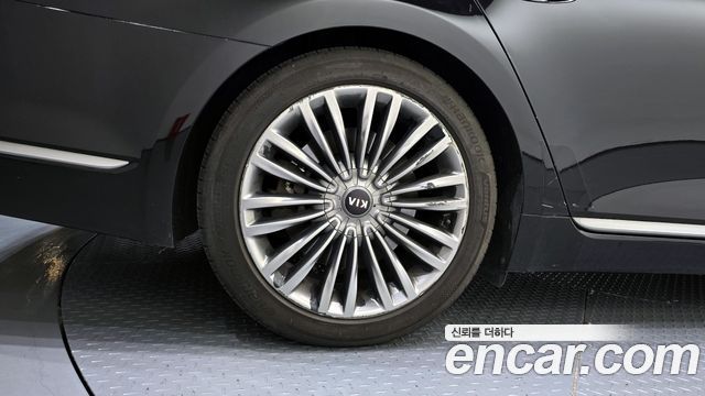 Kia K9 из Кореи Encar