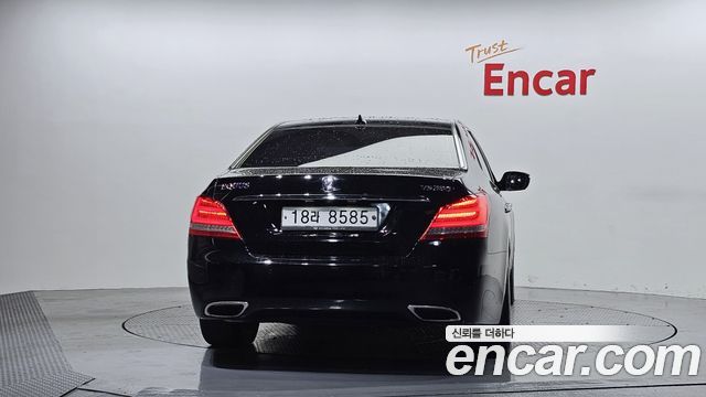 Hyundai Equus из Кореи Encar