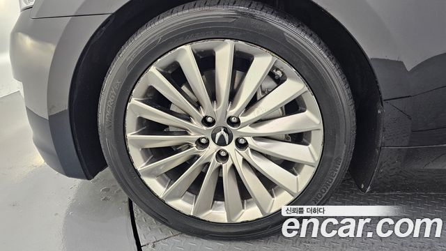 Hyundai Equus из Кореи Encar