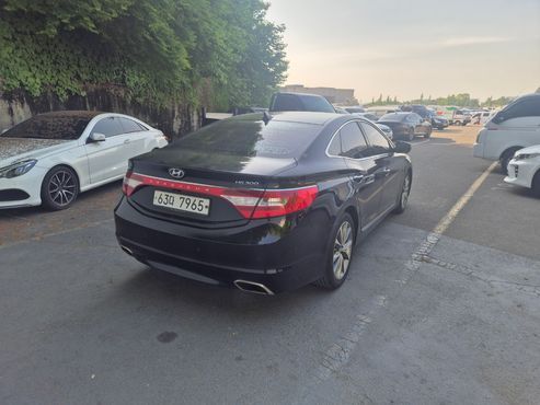 Hyundai Grandeur HG300 Exclusive Special — пробег 290 504 км — фото 4 из 5