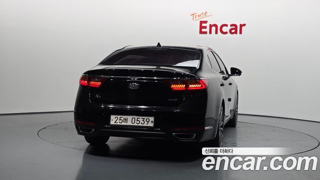 Kia K7 из Кореи Encar