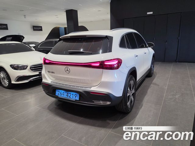 Mercedes-Benz EQA из Кореи Encar
