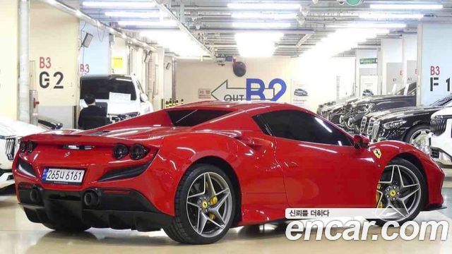 Ferrari F8 из Кореи Encar