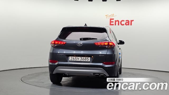 Hyundai Tucson из Кореи Encar