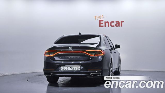 Hyundai Grandeur из Кореи Encar