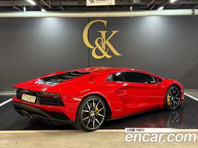 Lamborghini Aventador из Кореи Encar