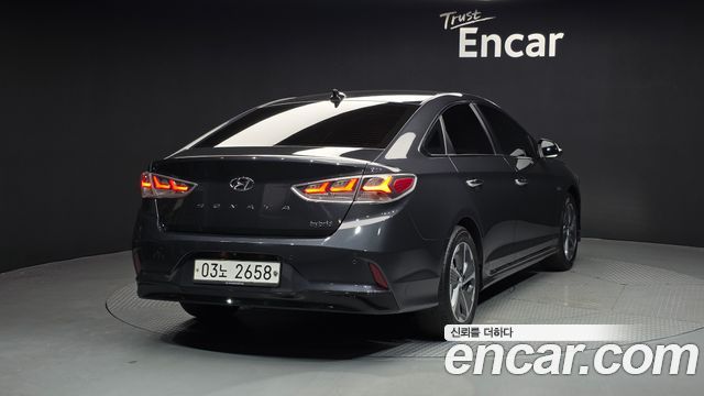 Hyundai Sonata Premium — пробег 110 903 км — фото 2 из 5