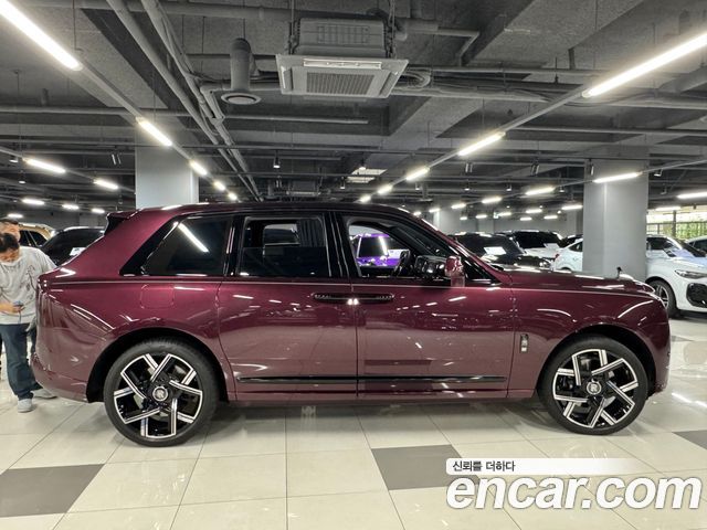 Rolls-Royce Cullinan из Кореи Encar