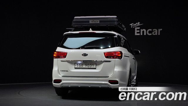 Kia Carnival из Кореи Encar