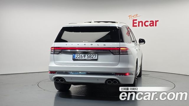 Lincoln Aviator из Кореи Encar