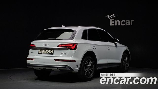 Audi Q5 40 TDI Quattro — пробег 33 271 км — фото 2 из 5