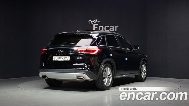 Infiniti QX50 из Кореи Encar