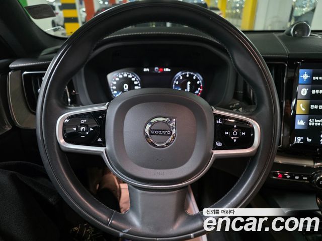 Volvo XC60 T6 Inscription — пробег 50 891 км — фото 5 из 5