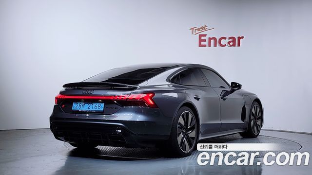 Audi e-tron GT из Кореи Encar