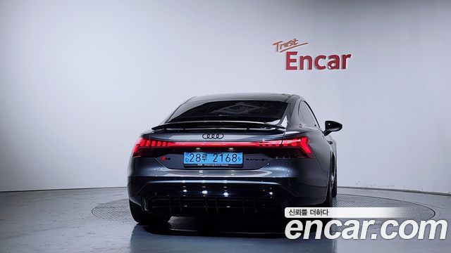 Audi e-tron GT из Кореи Encar