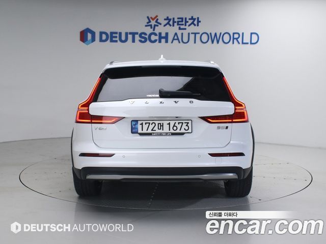 Volvo V60 из Кореи Encar