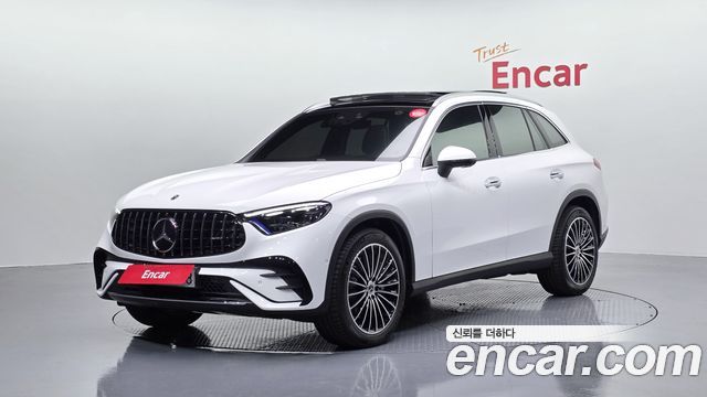 Mercedes-Benz GLC-Class GLC300 4MATIC AMG Line — пробег 3 248 км — фото 1 из 5