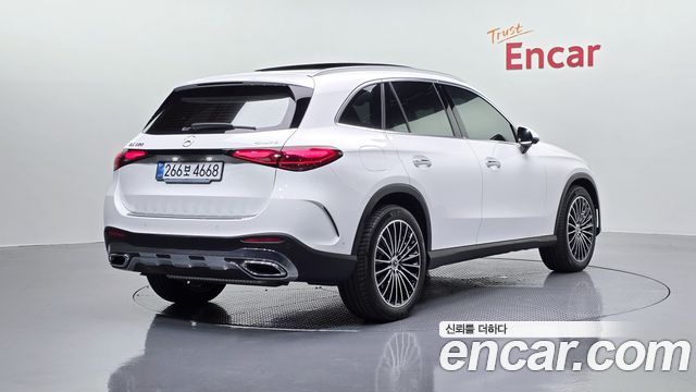 Mercedes-Benz GLC-Class GLC300 4MATIC AMG Line — пробег 3 248 км — фото 2 из 5