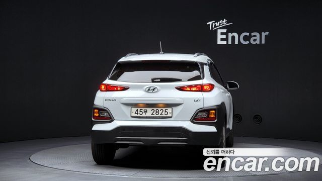 Hyundai Kona из Кореи Encar