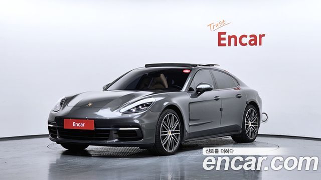 Porsche Panamera 3.0 AWD — пробег 90 576 км — фото 1 из 5