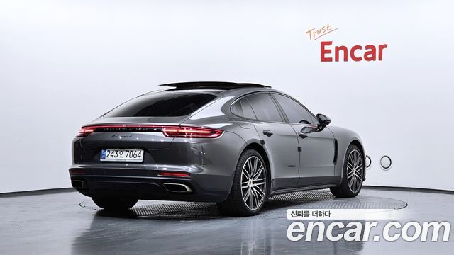 Porsche Panamera 3.0 AWD — пробег 90 576 км — фото 2 из 5