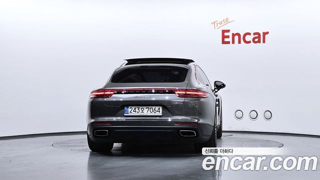 Porsche Panamera 3.0 AWD — пробег 90 576 км — фото 4 из 5