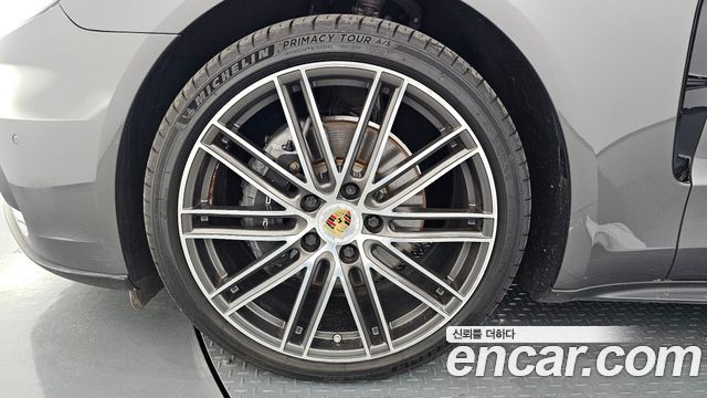 Porsche Panamera 3.0 AWD — пробег 90 576 км — фото 5 из 5