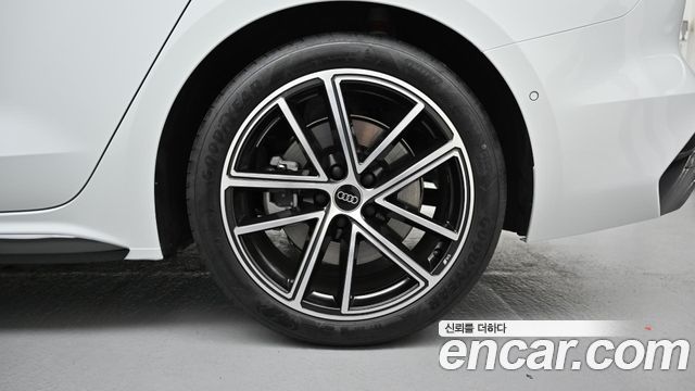 Audi A5 из Кореи Encar