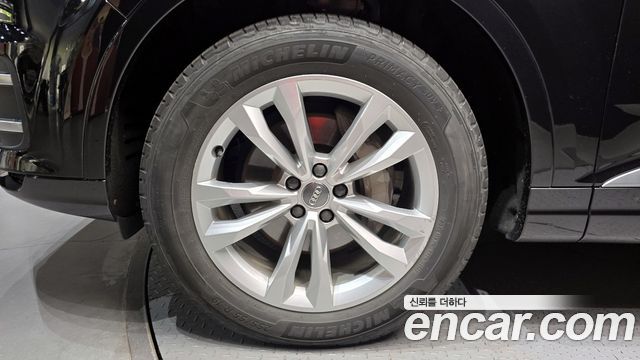 Audi Q7 из Кореи Encar