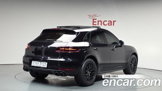 Porsche Macan из Кореи Encar