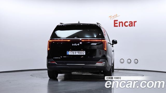 Kia Carnival 7-Seater Gravity — пробег 28 602 км — фото 4 из 5
