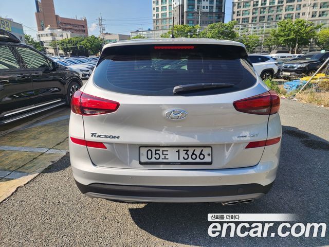 Hyundai Tucson Gasoline 1.6 Turbo 4WD Modern — пробег 64 000 км — фото 4 из 5