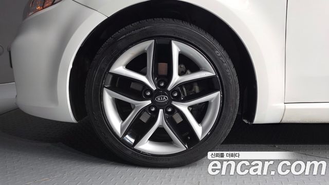 Kia Porte 2.0 Deluxe — пробег 62 144 км — фото 5 из 5