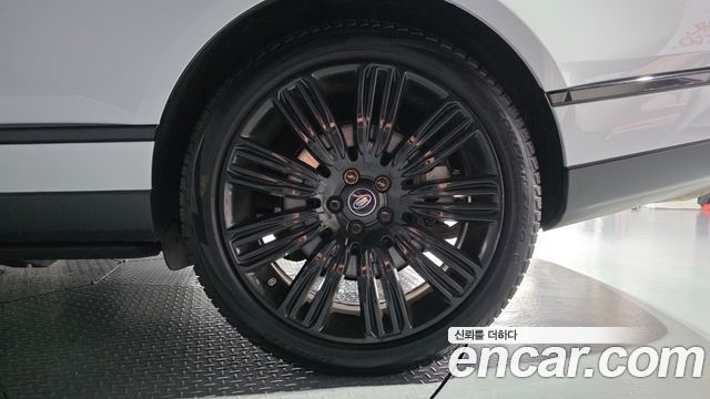 Land Rover Range Rover P530 Autobiography Long Wheel Base — пробег 45 054 км — фото 5 из 5