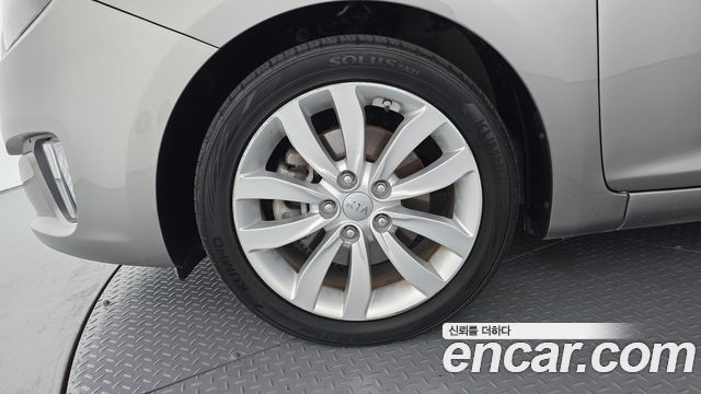 Kia Carens из Кореи Encar