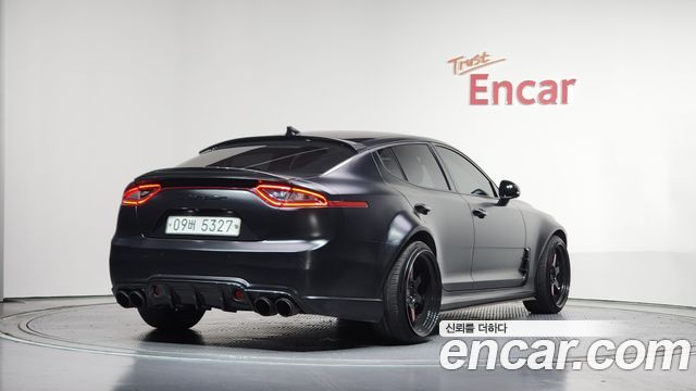 Kia Stinger из Кореи Encar