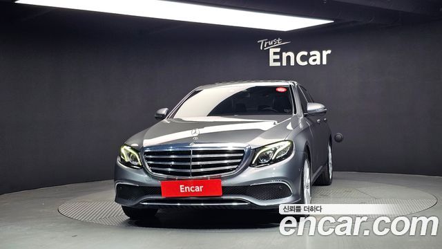 Mercedes-Benz E-Class из Кореи Encar