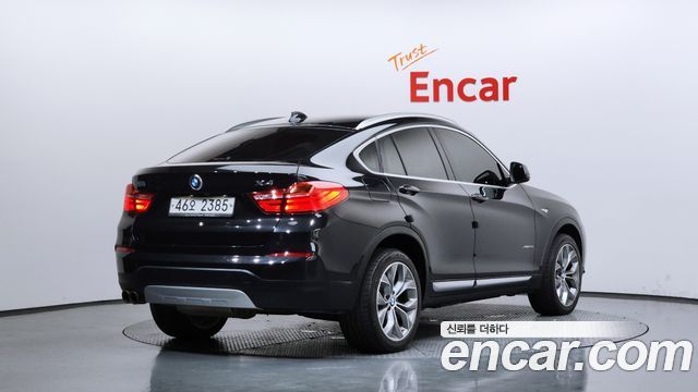 BMW X4 xDrive20d — пробег 73 472 км — фото 2 из 5