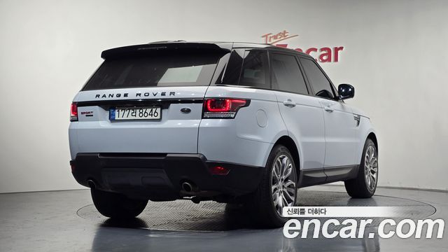 Land Rover Range Rover Sport 3.0 SC HSE Dynamic — пробег 104 047 км — фото 2 из 5