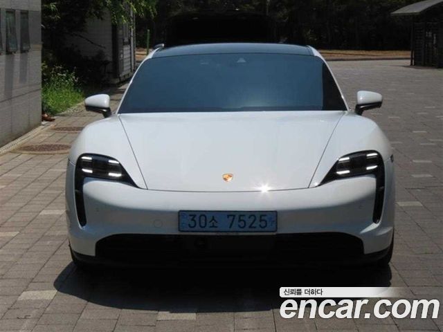 Porsche Taycan из Кореи Encar